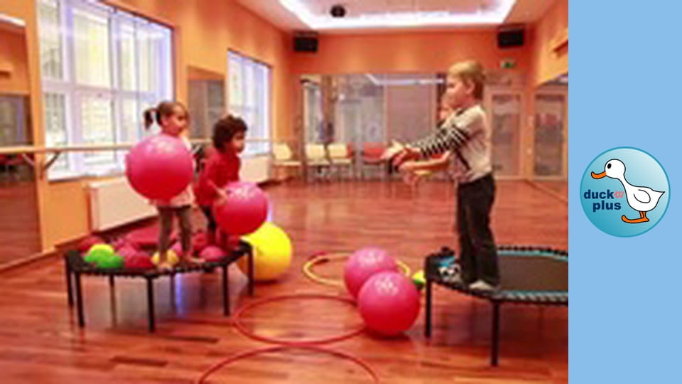 Higher the Better - Bouncing balls