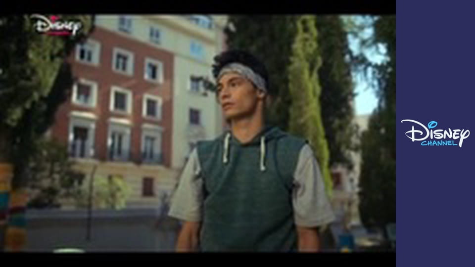 Ayla és a Mirror E4