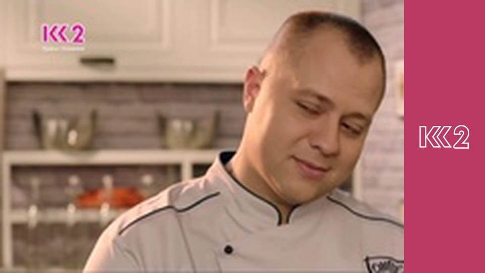 Розумниця E4