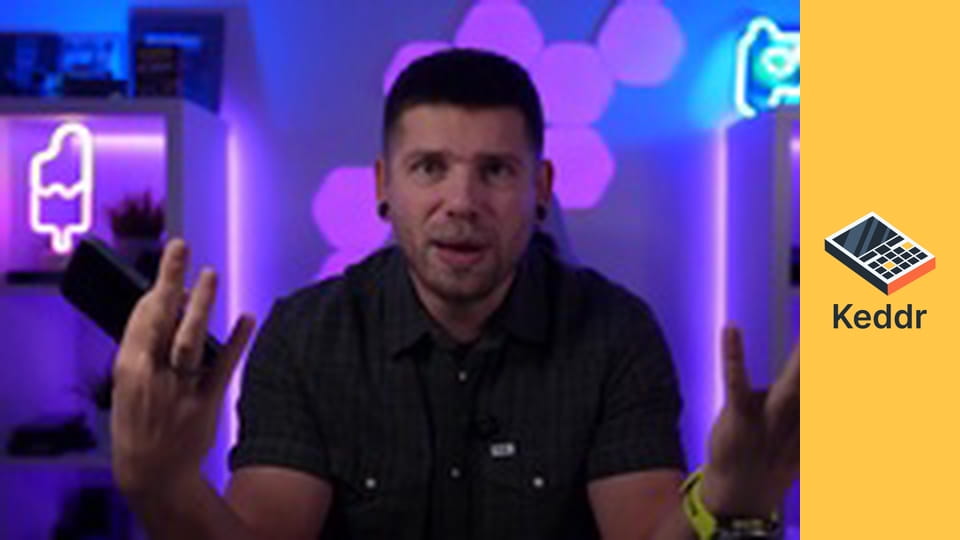 А що iPhone не вміє робити??? KeddrNews