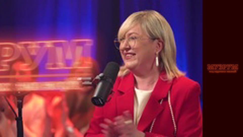 SWOIIA: ХІТИ БУМБОКС, АГІЛЕРИ ТА ПАВЛІКА. ПІСНЯ АССОЛЬ УКРАЇНСЬКОЮ | МУЗРУМ