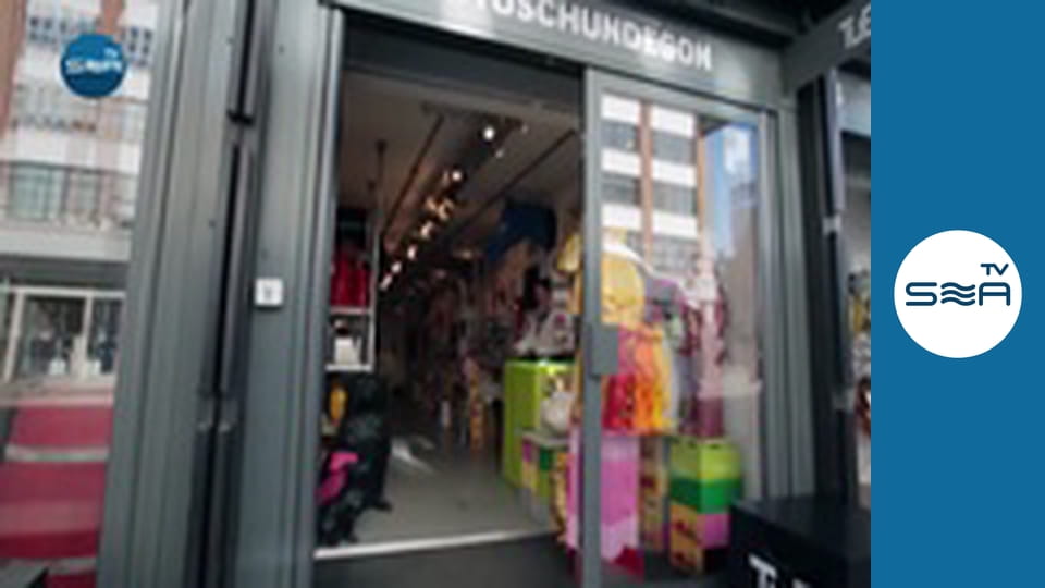 Check It Out - Street markets of the world