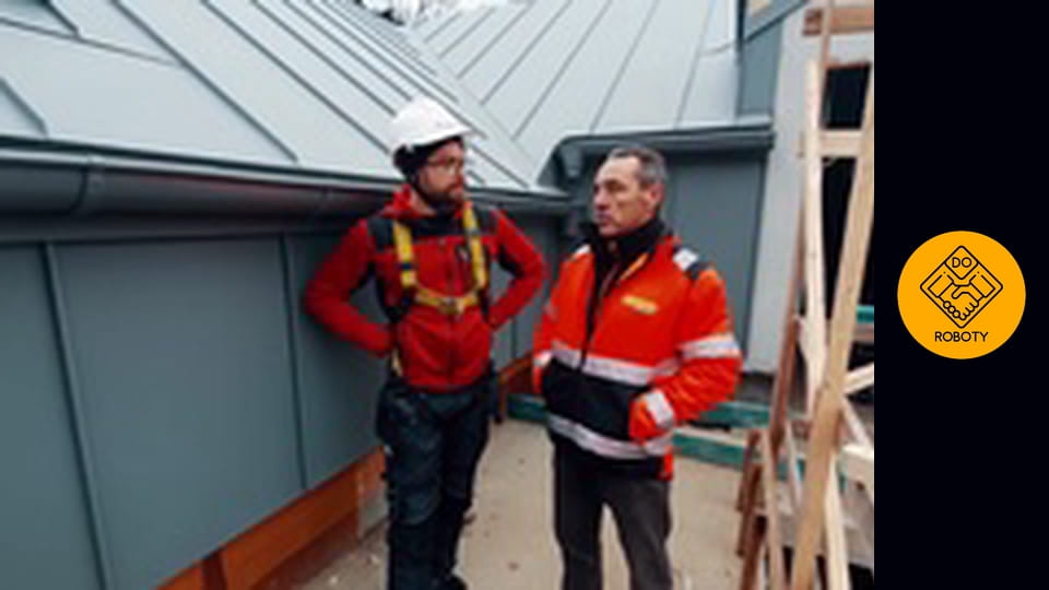 Montaż dachów, praca na wysokości