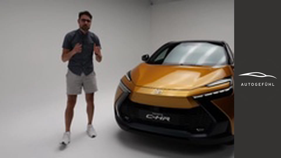 all-new 2024 Toyota C-HR reveal REVIEW with GR Sport