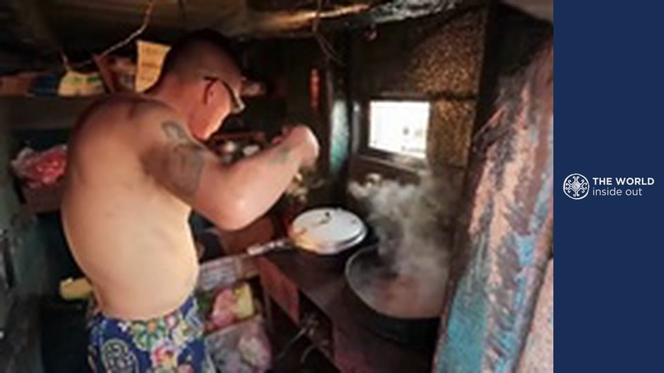 Jellyfish hunting and how the Chinese cook it. China.