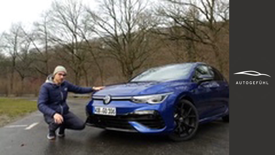 Autobahn and drifting! VW Golf R Mk8 333 hp special edition driving REVIEW