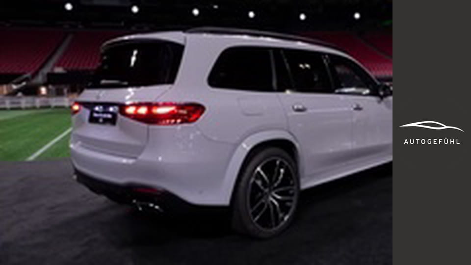 2024 Mercedes GLS facelift responds to the BMW X7!