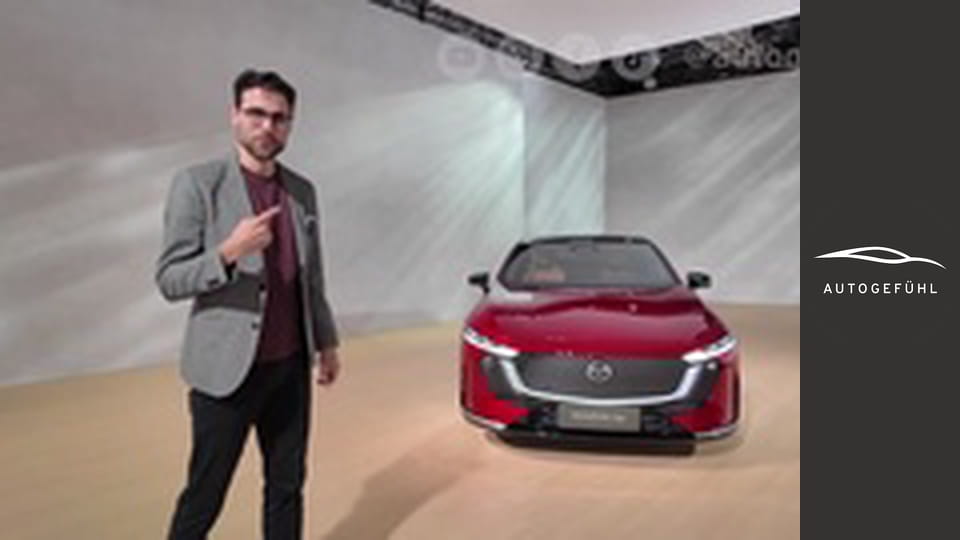 The all-new Mazda 6 is a Tesla Model 3 hunter! Mazda 6e REVIEW (EZ-6)