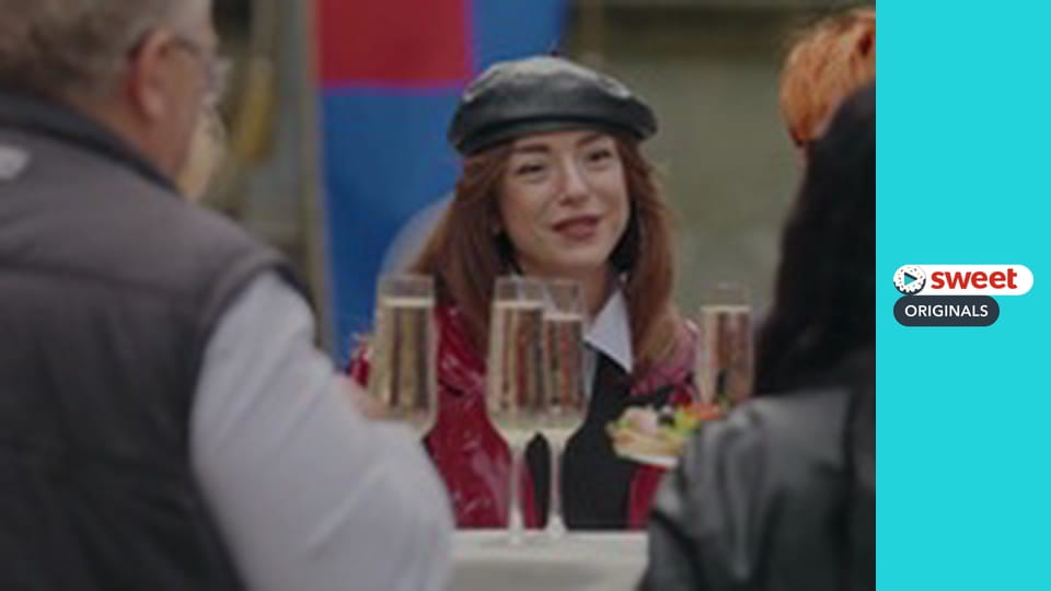 Зрадники Серія 1