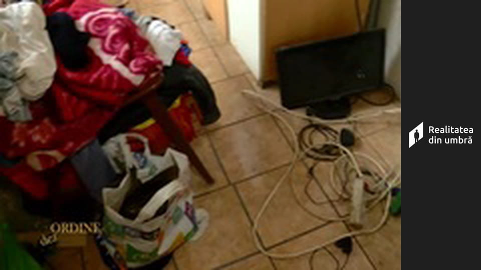 DEZ ordine Season 1 Episode 18