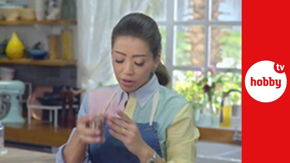 V Májině kuchyni E3