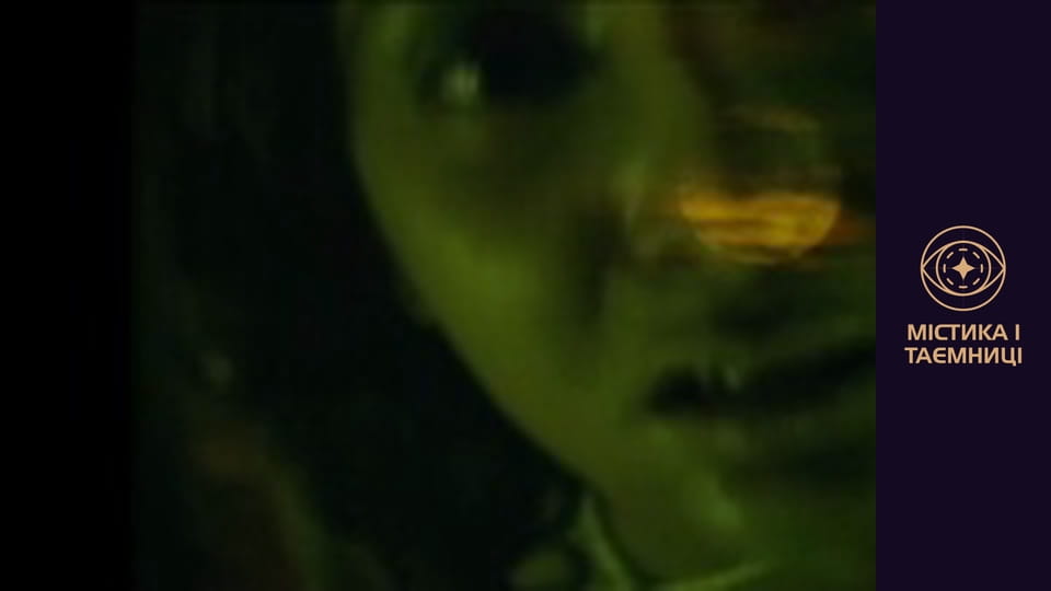 Gate of time. The era of the woman