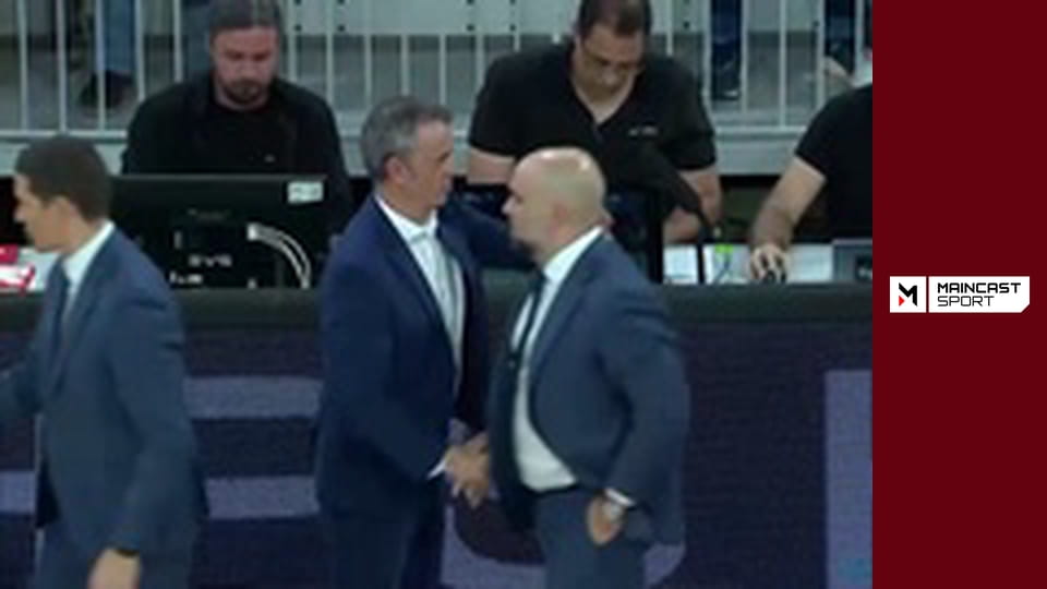 Футбол. Турецька суперліга. 28-й тур. Трабзонспор - Галатасарай.