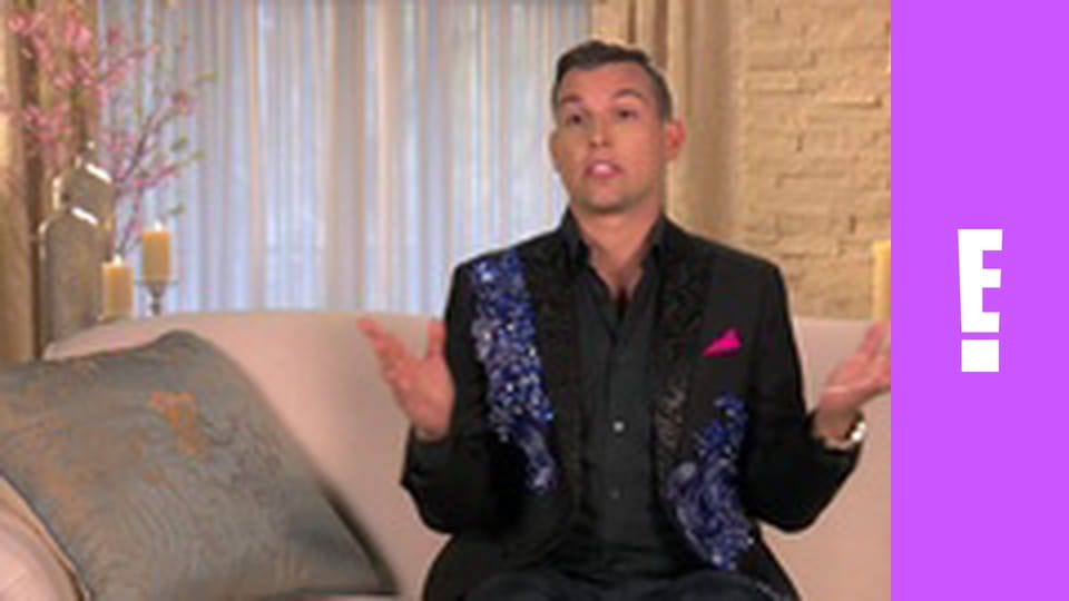 Meet the Frasers S1E9 - Man Girdle