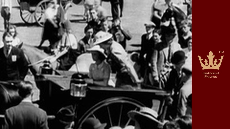 A Tale of Two Sisters - Queen Elizabeth II & Margaret