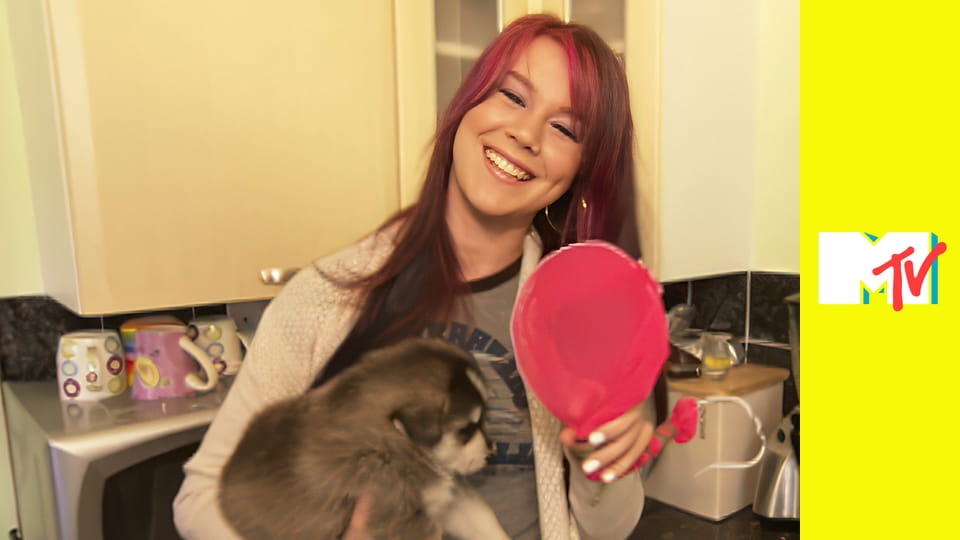 Kolébky S18E5 - Ashlee Simpson & Evan Ross / Michael Blackson / Johnny Weir