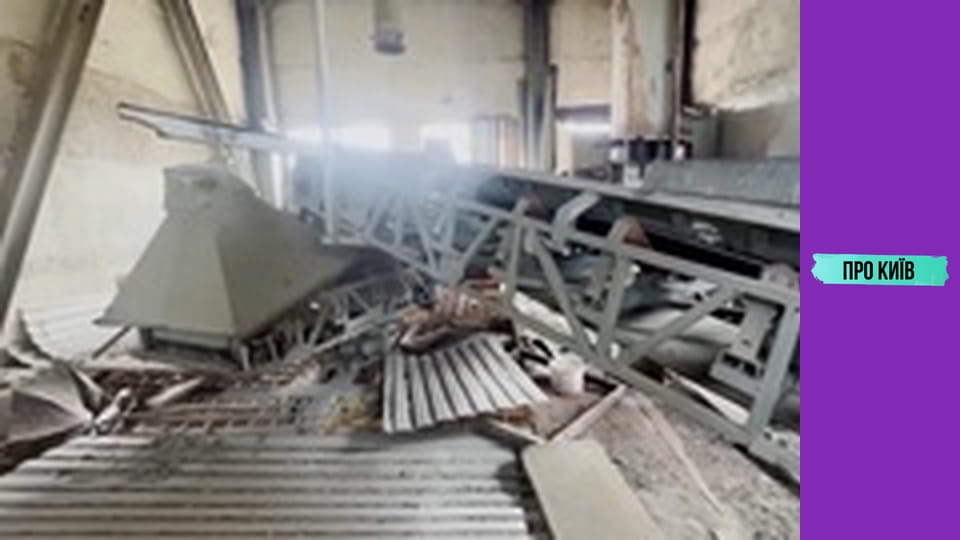 Де ховаються демонтовані рекламні вивіски Києва?