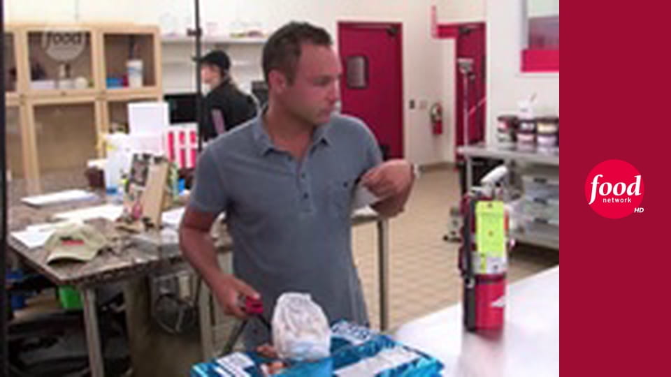 Король кондитеров S10E6 - 16 лет, хула и хомячок