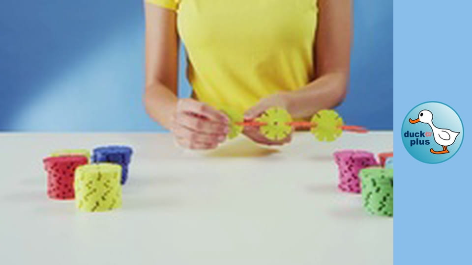 The World of Toys - Building from flowers 2