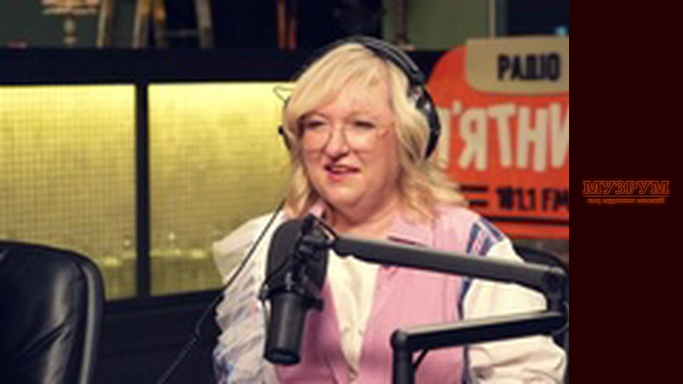 ОЛЯ ПОЛЯКОВА: прем'єра пісні "Жінка з цікавим минулим" та "Дзвонила" вперше українською | МУЗРУМ
