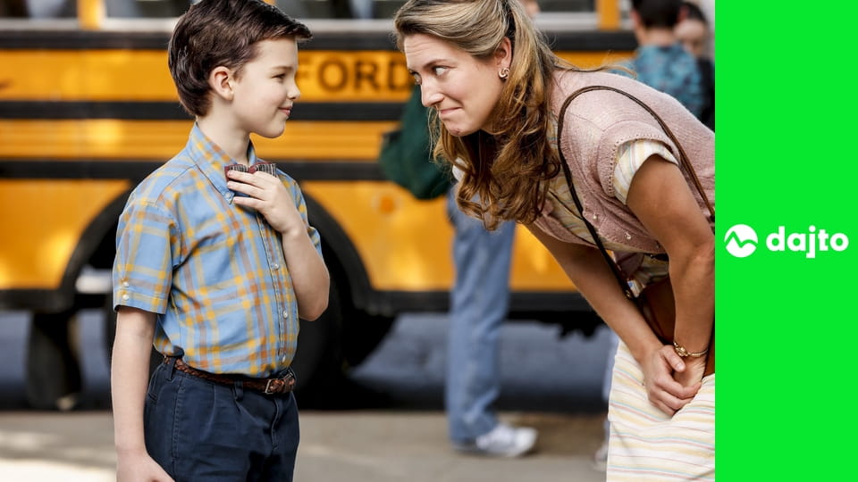 Mladý Sheldon S1E7 - Bôčik, vúdú a tajný závod