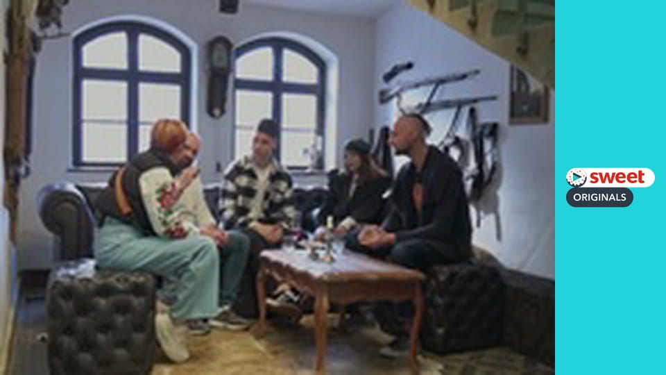 Зрадники Серія 1