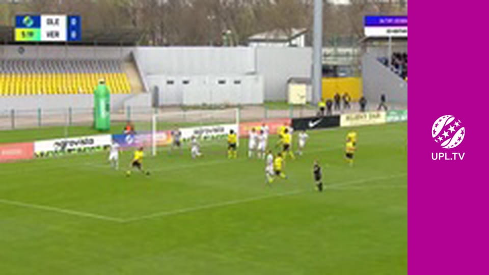 Трибуна Героев.