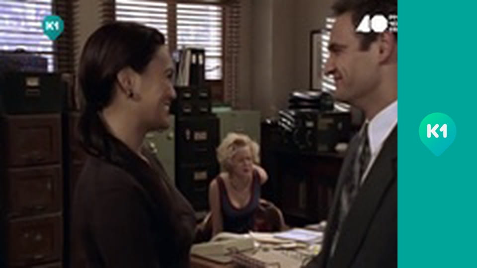 Т/с "Мисливці за реліквіями".