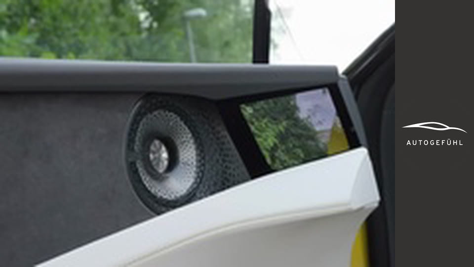 Can the Lotus Emeya challenge a Porsche Taycan? REVIEW