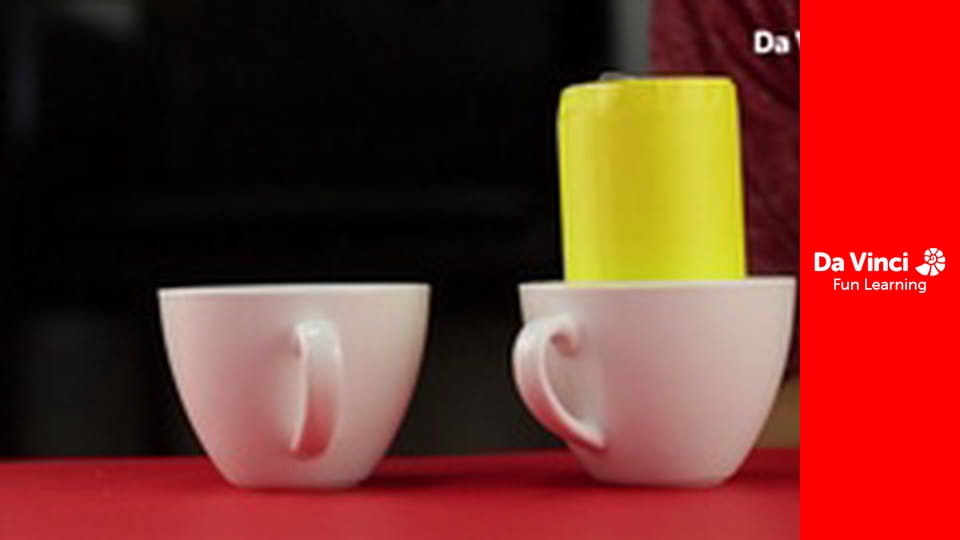 Experimente istețe - Experimentul cu săritura dozei de suc