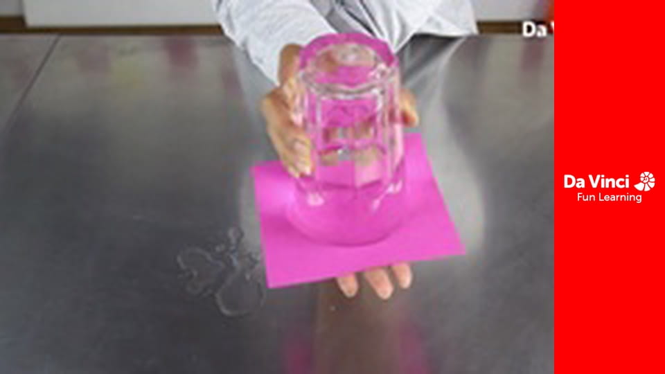 Smart Science - Floating Card Experiment