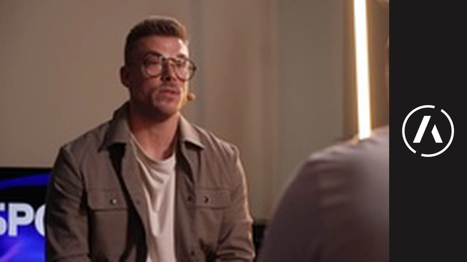 “Vsi penzionisti imamo premalo časa.” | 45 minut s Filipom Flisarjem