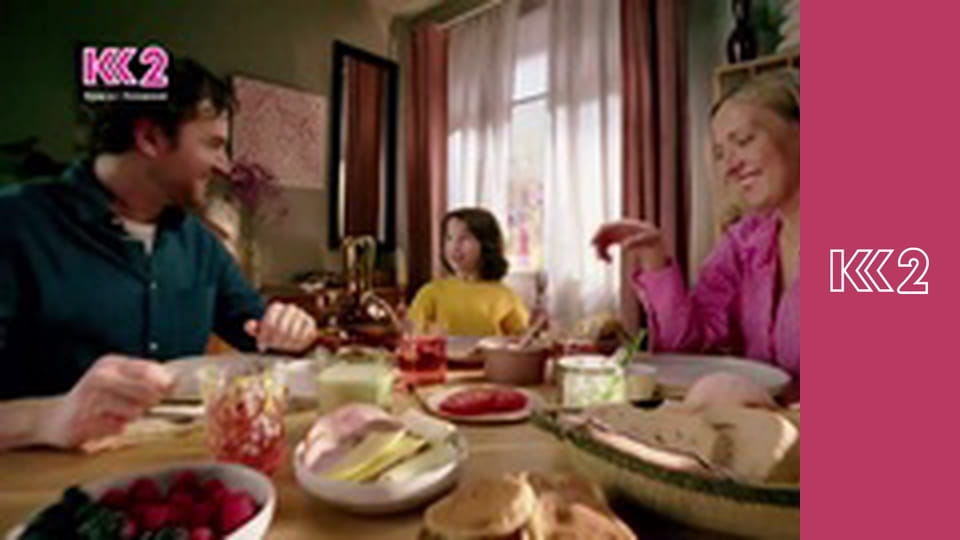 Сімейний суд E19 - Батьки-малолітки