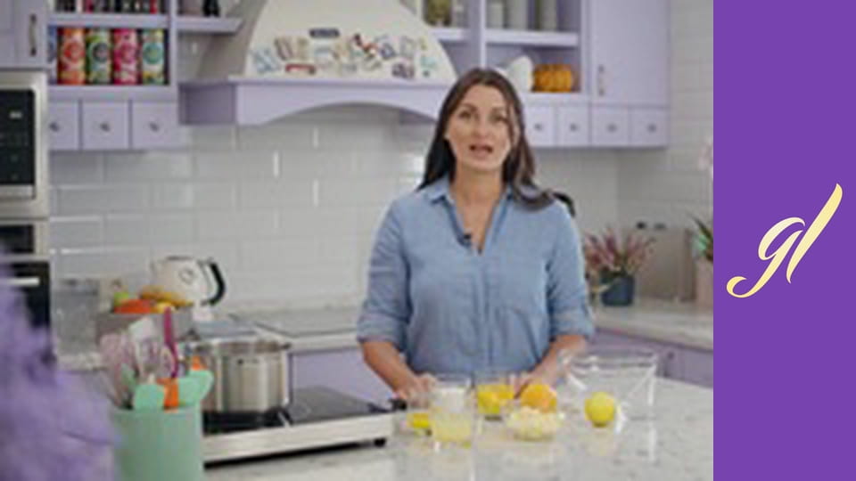 Cupcakes, pies, rolls and tarts with various fillings. Episode 18