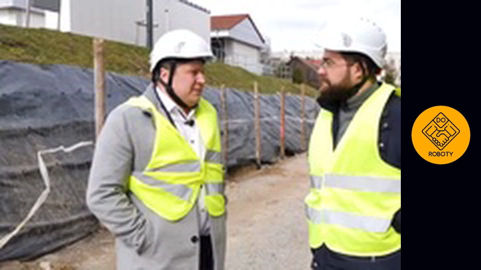 Deweloper - skąd biorą pieniądze na budowę