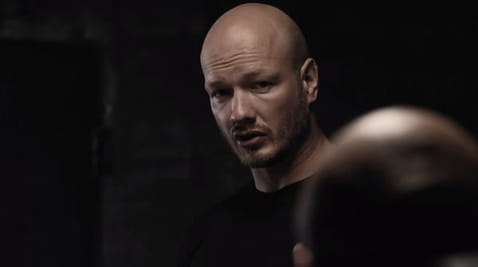 Pes ( 2015 ) – 1 season 11 episode