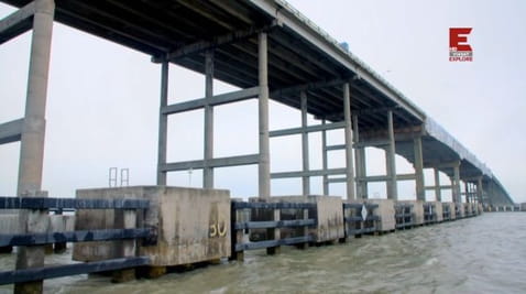 Massive Engineering Mistakes ( 2018 ) – 5 season 4 episode