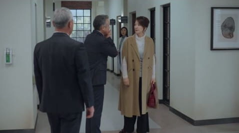 4 Episode