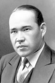 Films with the actor Yıvan fold