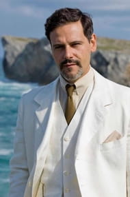 Films with the actor Roberto Enríquez - SWEET.TV Films with the actor Roberto Enríquez