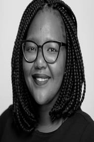 Filmai su aktoriumi Siviwe Mazibuko