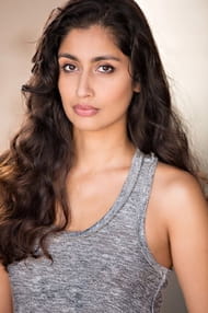 Filmes com um ator Karishma Ahluwalia