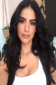 Films with the actor Jessica Cediel