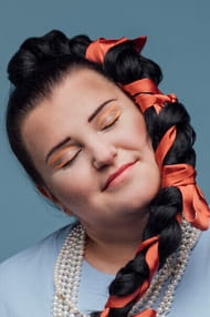 Filmai su aktoriumi Alyona Alyona