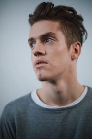 Films with the actor Robert Naylor