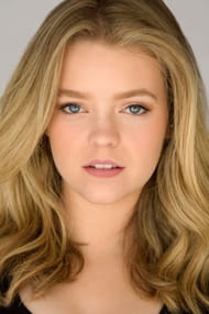 Filmai su aktoriumi Jade Pettyjohn