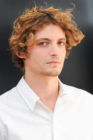 Films with the actor Niels Schneider - SWEET.TV Films with the actor Niels Schneider