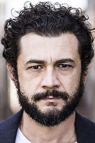 Фильмы с актером Виничио Маркиони