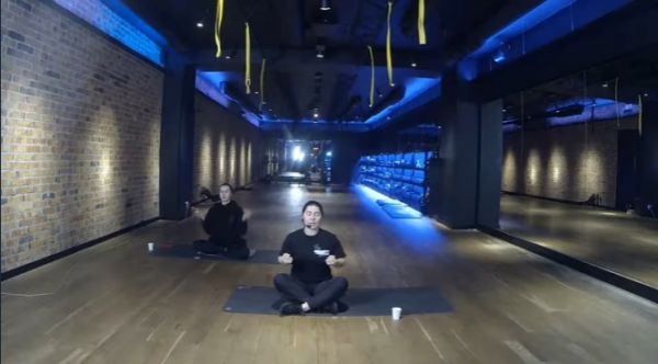 Kundalini Yoga: Workout with Smartass (2021) - 2 episode