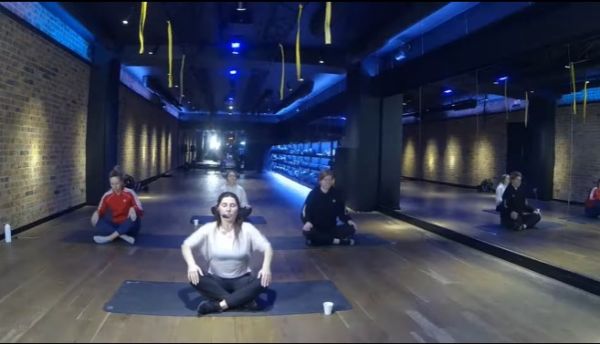 Kundalini Yoga: Workout with Smartass (2021) - 3 episode